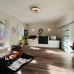 Sonnenschein 2*, Düsseldorf Deutschland